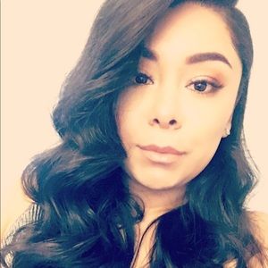 Meet your Posher, Danet